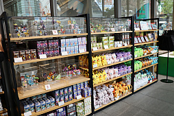 ꡼ No.013Υͥ / Pok&#233;mon LEGENDS Z-AפѤɽڥ륤٥ȤSHIBUYA TSUTAYAˤƴָǳ档ǰۤʤ򸫤ߥ쥷ƥƸ
