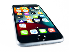第3世代iPhone SEは,ホームボタンはそのままに最新SoCで生まれ変わった優等生なスマートフォン入門機だ