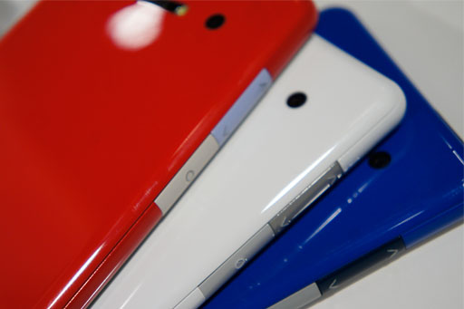 画像集#003のサムネイル/KDDI,「INFOBAR A02」を発表。2月中旬の発売前に軽く触ってみた