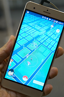 画像集 No.026のサムネイル画像 / ZTEの新型SIMロックフリースマホ「BLADE V7 MAX」テストレポート。普段使いにはいいがゲーム用途では厳しい面も