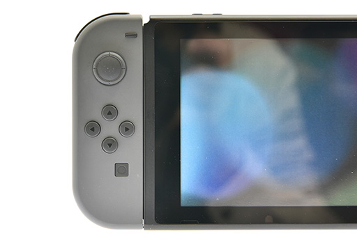 画像集 No.011のサムネイル画像 / 写真で見る「Nintendo Switch」。本体やドックだけでなく,専用ゲームパッド「Joy-Con」にも注目せよ
