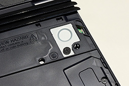 画像集 No.007のサムネイル画像 / 「PlayStation 5 Pro」分解レポート。最新APUを搭載する高性能モデルの内部構造を明らかにしよう