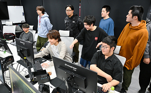 画像ギャラリー No.017のサムネイル画像 / eスポーツを学ぶ高校のリアルな1日。通信制高校「ルネサンス高等学校」池袋キャンパスを密着取材したら，まぶしくて，うらやましかった