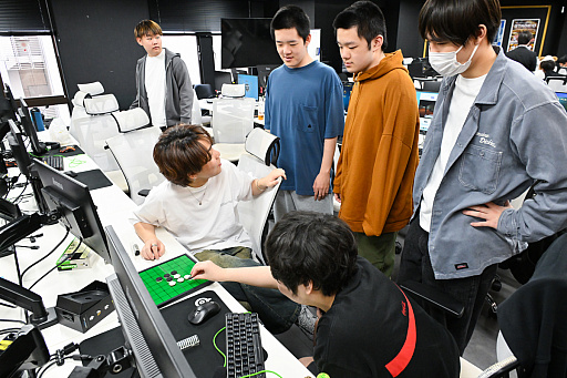 画像ギャラリー No.031のサムネイル画像 / eスポーツを学ぶ高校のリアルな1日。通信制高校「ルネサンス高等学校」池袋キャンパスを密着取材したら，まぶしくて，うらやましかった