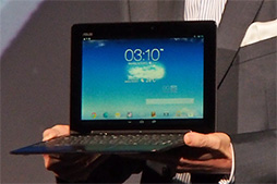 画像集#005のサムネイル/［COMPUTEX］Atom搭載タブレットにして，Core i7搭載ノートPC，そしてデスクトップPC。ASUS「Transformer Book Trio」速報