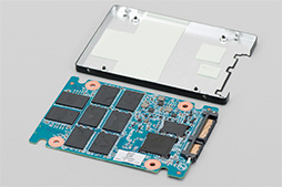 画像集 No.007のサムネイル画像 / HW短評:SanDisk「Extreme Pro Solid State Drive」(1)