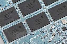 画像集 No.009のサムネイル画像 / HW短評:SanDisk「Extreme Pro Solid State Drive」(1)