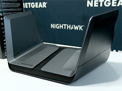 NETGEAR,「Wi-Fi 6」対応で最大4.8Gbpsの通信が可能な無線LANルーター「Nighthawk AX8」を発表