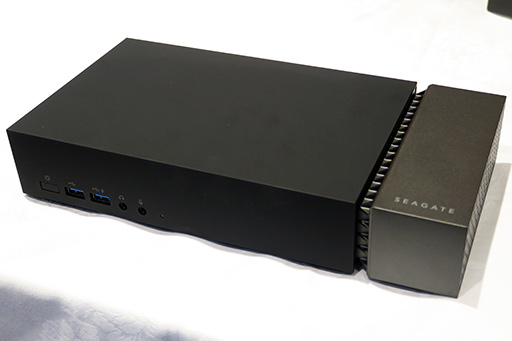 画像集 No.002のサムネイル画像 / Seagate，ゲームノートPCのストレージ増設に適したドッキングステーション「FireCuda Gaming Dock」を国内発売