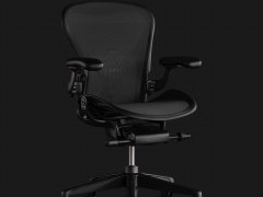 「アーロンチェア」のゲーミングエディションが登場。マットブラックのカラバリモデルで税込21万4500円