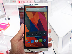 画像集 No.019のサムネイル画像 / FREETEL,Windows 10 Mobile搭載スマートフォン「KATANA」シリーズを発表。OSリリース後に最速での発売を目指す