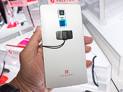 画像集 No.020のサムネイル画像 / FREETEL,Windows 10 Mobile搭載スマートフォン「KATANA」シリーズを発表。OSリリース後に最速での発売を目指す