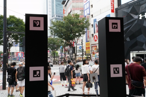 画像集 No.013のサムネイル画像 / 渋谷の街にジェフティとアヌビスが“いる”。ARカメラアプリ「ANUBIS ZONE OF THE ENDERS : M∀RS AR」のイベントが明日開催