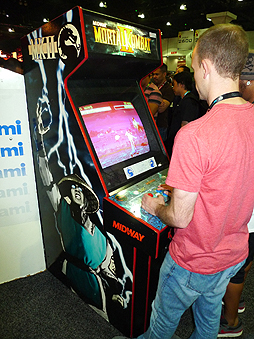 画像集#023のサムネイル/今年もE3に「Videogame History Museum」が出展。レトロなアーケードゲーム筐体や家庭用ゲーム機がズラリ勢揃い