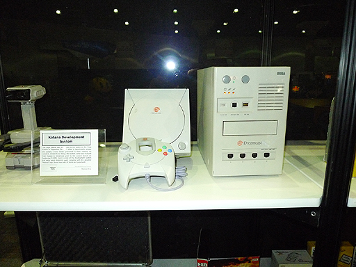 画像集#037のサムネイル/今年もE3に「Videogame History Museum」が出展。レトロなアーケードゲーム筐体や家庭用ゲーム機がズラリ勢揃い