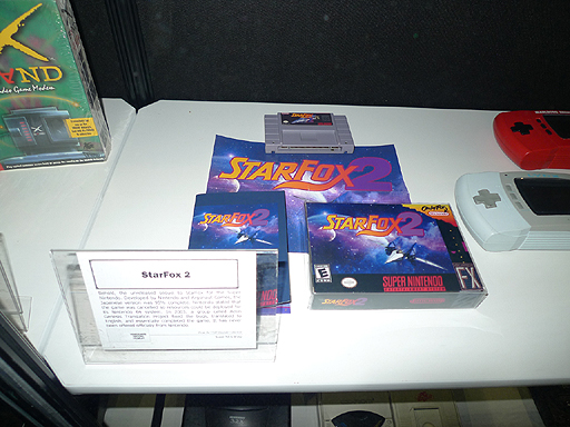 画像集#038のサムネイル/今年もE3に「Videogame History Museum」が出展。レトロなアーケードゲーム筐体や家庭用ゲーム機がズラリ勢揃い