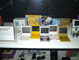 画像集#039のサムネイル/今年もE3に「Videogame History Museum」が出展。レトロなアーケードゲーム筐体や家庭用ゲーム機がズラリ勢揃い