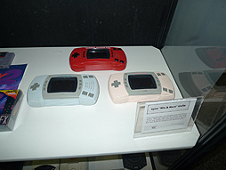 画像集#040のサムネイル/今年もE3に「Videogame History Museum」が出展。レトロなアーケードゲーム筐体や家庭用ゲーム機がズラリ勢揃い