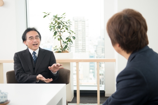 画像集#004のサムネイル/任天堂・岩田氏をゲストに送る「ゲーマーはもっと経営者を目指すべき！」最終回――経営とは「コトとヒト」の両方について考える「最適化ゲーム」