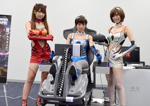 画像集 No.001のサムネイル画像 / 逃げちゃダメだ，逃げちゃダメだ……「エヴァンゲリオン VR The 魂の座」を先行体験，LCL注入によって溺れそうな感覚まで伝わる