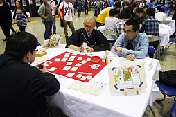 画像集 No.008のサムネイル画像 / アナログからデジタルまで,さまざまなゲームが揃った「ニコニコ超会議2018」の「超ゲームエリア」をレポート
