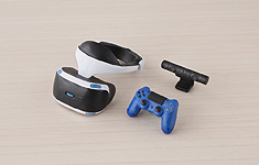 画像集 No.009のサムネイル画像 / フィギュアの小物にぴったり(?) PS4本体とPS VRのミニチュアフィギュアがカプセル自販機で8月第2週より順次発売へ