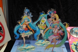 画像集#062のサムネイル/この夏登場予定のプライズアイテムがズラリ揃った「第59回プライズフェア」フォトレポート（その1）：セガ/フリュー/システムサービス編
