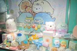 画像集#110のサムネイル/この夏登場予定のプライズアイテムがズラリ揃った「第59回プライズフェア」フォトレポート（その1）：セガ/フリュー/システムサービス編