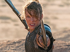 実写映画「モンスターハンター」,ミラ・ジョヴォヴィッチが双剣で“鬼人化”も見せる,トニー・ジャーとの剣術トレーニングシーンが解禁
