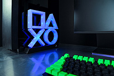 画像集#011のサムネイル/MSY,PaladoneのPlayStationオフィシャルライセンスグッズを12月10日に発売へ。新たなアイコンライト2種とステッカーセット