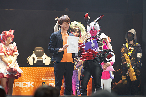 画像集 No.007のサムネイル画像 / 「DreamHack Japan 2023」,DAY1のコスプレコンテストレポート。LoLやR6Sなどのコスプレで会場を彩る