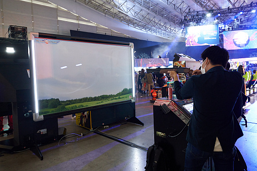 画像集 No.013のサムネイル画像 / 懐かしい筐体がずらり。フリープレイで盛り上がっていたDreamHack Japan 2023 ARCADE GAME エリアレポート