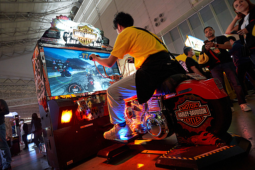 画像集 No.017のサムネイル画像 / 懐かしい筐体がずらり。フリープレイで盛り上がっていたDreamHack Japan 2023 ARCADE GAME エリアレポート