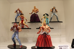 画像集 No.029のサムネイル画像 / SNK新社屋フォトレポート。ギースの圧を感じながらミーティングできる会議室やレアグッズが展示されたショールームなど見どころ満載