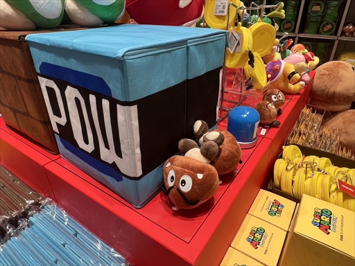 画像集 No.022のサムネイル画像 / 「Nintendo KYOTO」は公式直営店であり新たなテーマパーク! こだわりのある商品陳列も楽しい,ゲームファンなら一度体験してほしい空間だ
