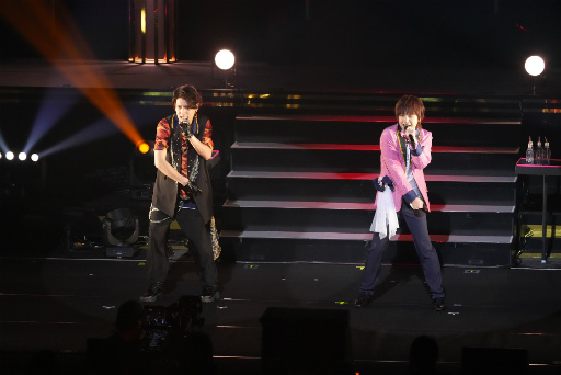  No.013Υͥ / JR30ؤαذ륢ɥץȡSTATION IDOL LATCH!סͥ㥹Ȥˤ饤֥٥Ȥθ̿